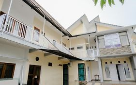 Candi Panggung Syariah Guesthouse